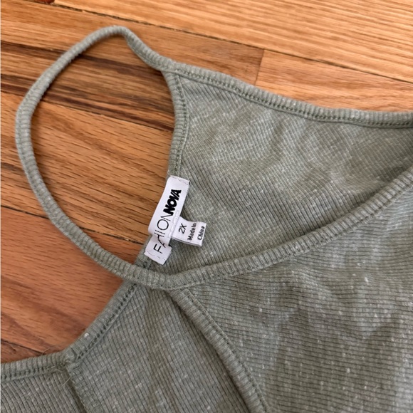 Fashion Nova green casual dress - Picture 3 of 3